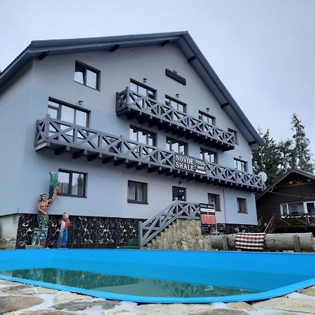 Hotel Novoe Shale Yablunytsya Ngoại thất bức ảnh